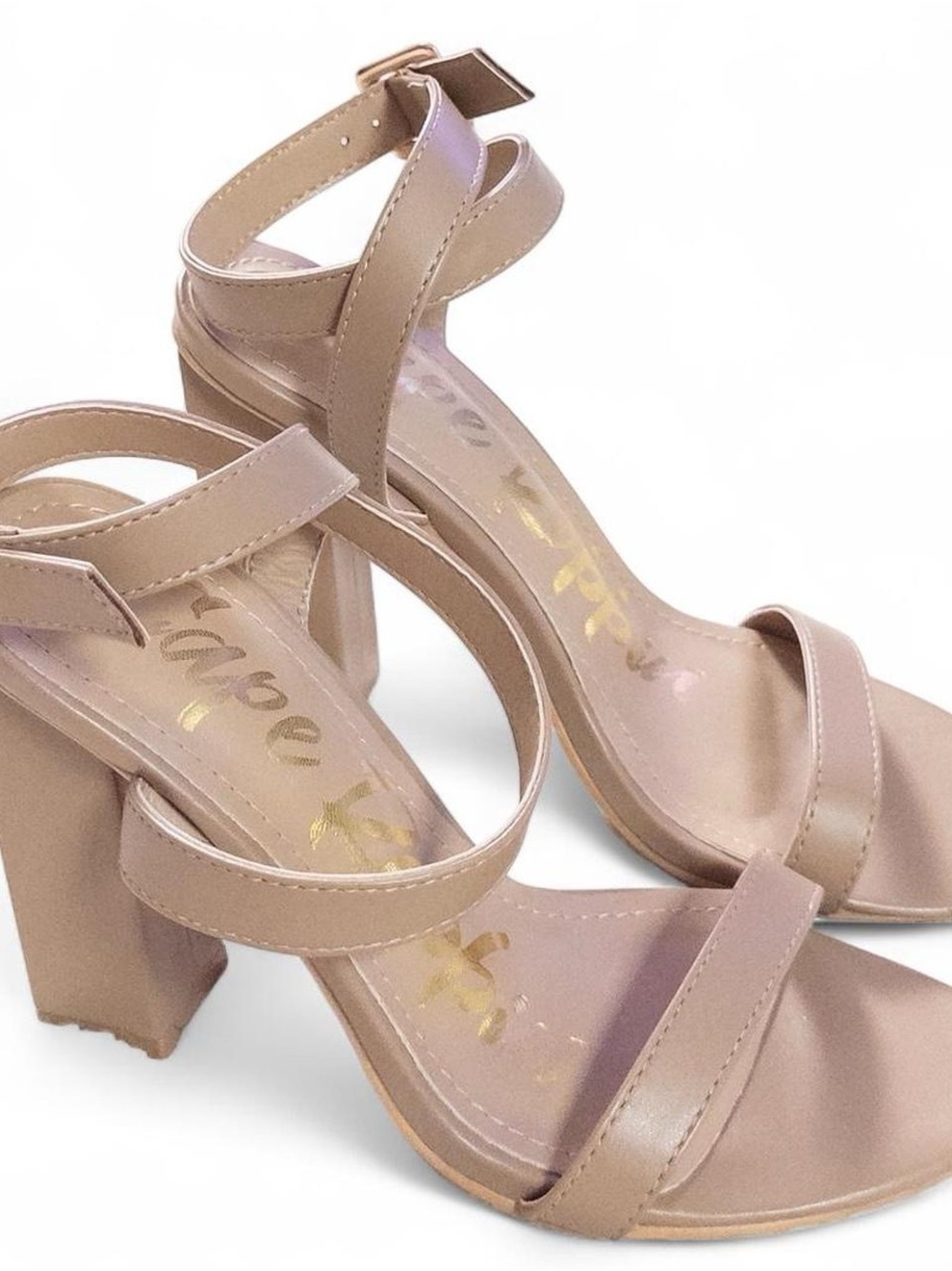 Cape Robbin Nude Block Heel Sandals Women’s Size 6.5 Ankle Strap